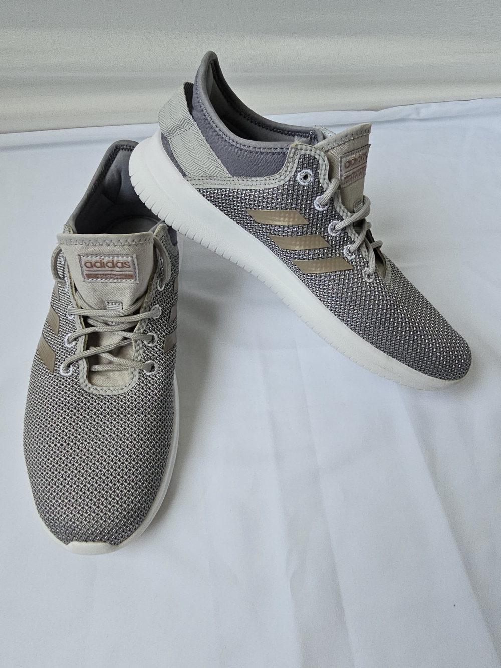Adidas Cloudfoam Kaptir Grey & Gold Running Shoes - Women’s 9.5 / Men’s 8